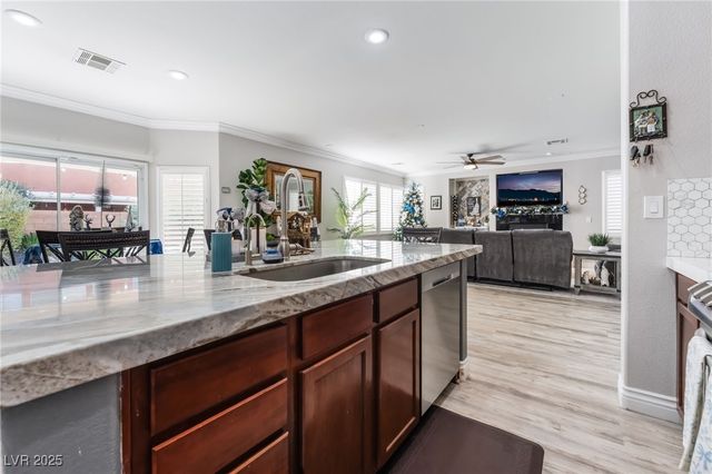 9185 Dutch Oven Court, Las Vegas, NV 89178