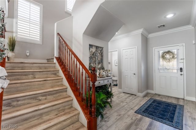 9185 Dutch Oven Court, Las Vegas, NV 89178