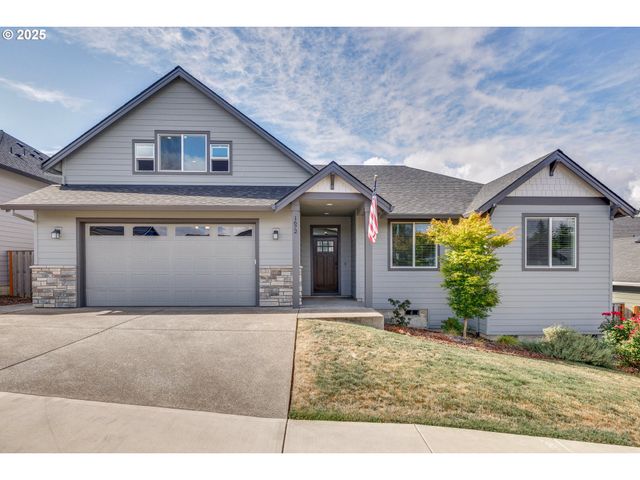 1672 Ne JOY Ln, Estacada, OR 97023