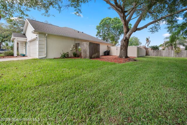 2470 Forest Run Drive, Melbourne, FL 32935