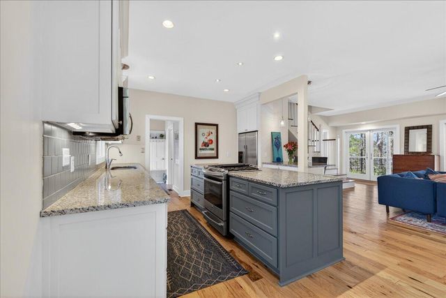 5713 Boone Haven Road, Wadmalaw Island, SC 29487