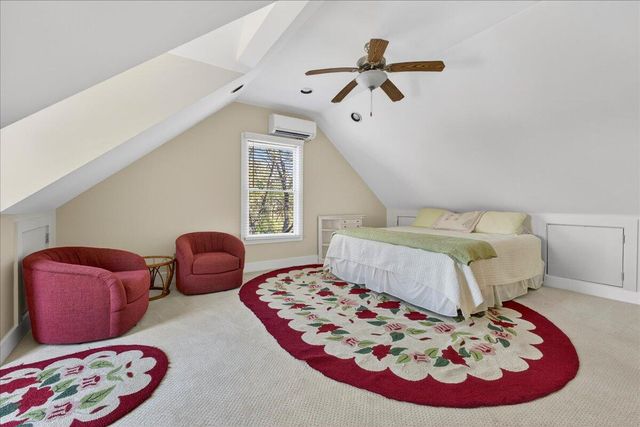 5713 Boone Haven Road, Wadmalaw Island, SC 29487