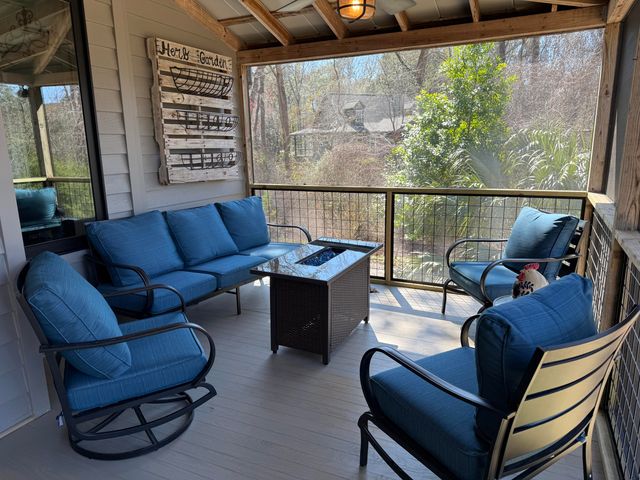 5713 Boone Haven Road, Wadmalaw Island, SC 29487