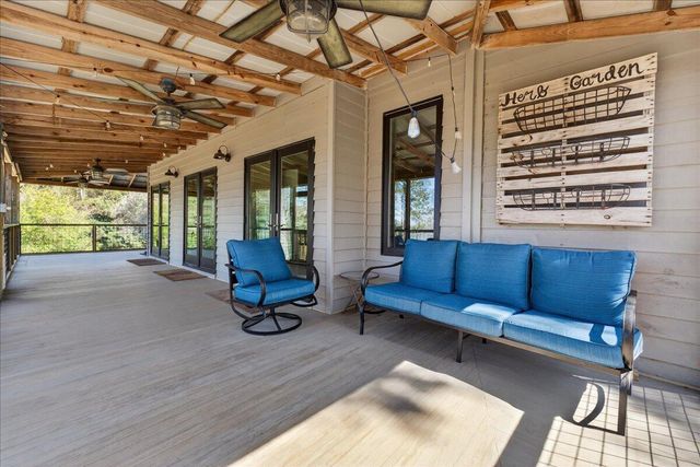 5713 Boone Haven Road, Wadmalaw Island, SC 29487