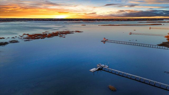 5713 Boone Haven Road, Wadmalaw Island, SC 29487