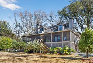 5713 Boone Haven Road, Wadmalaw Island, SC 29487