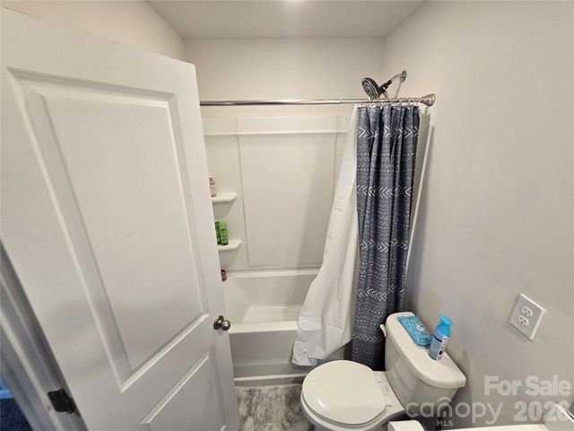 9203 Mackinaw Drive, Gastonia, NC 28056