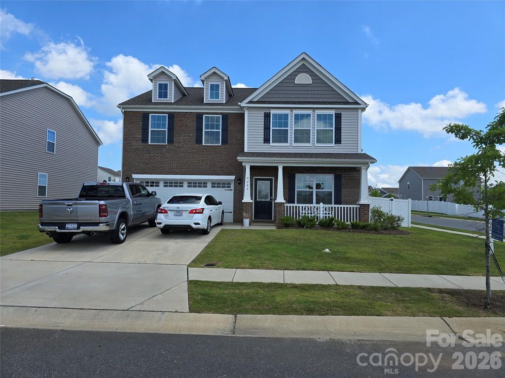 9203 Mackinaw Drive, Gastonia, NC 28056