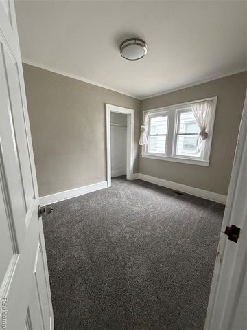 1904 Symes Street, Ferndale, MI 48220