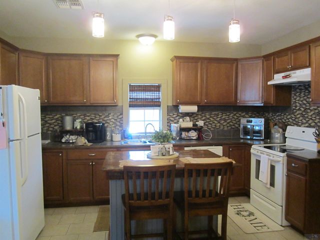 410 South Bayou Drive, Golden Meadow, LA 70357