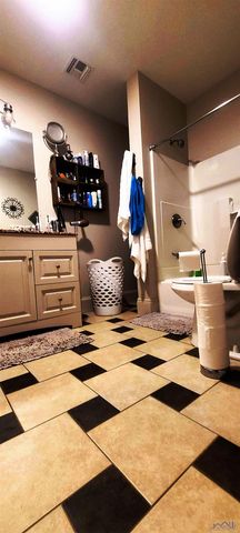 410 South Bayou Drive, Golden Meadow, LA 70357