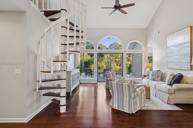 8 Off Shore, Hilton Head Island, SC 29928