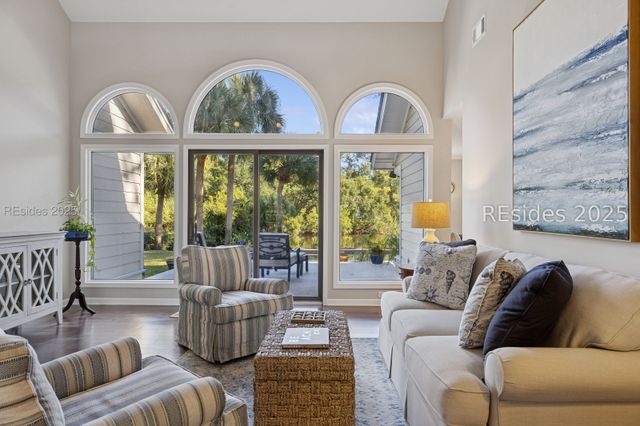 8 Off Shore, Hilton Head Island, SC 29928