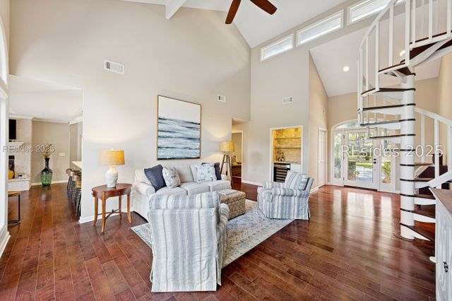 8 Off Shore, Hilton Head Island, SC 29928