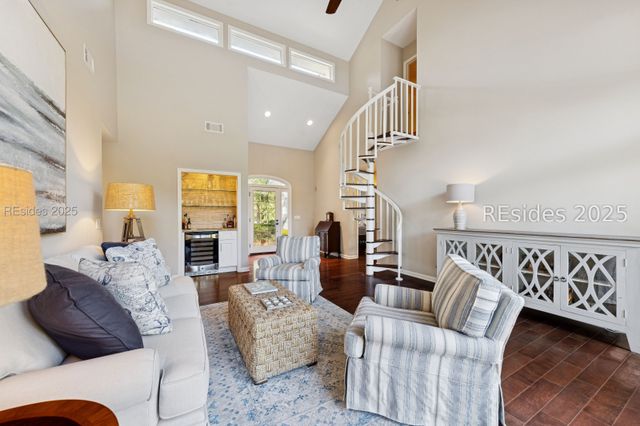 8 Off Shore, Hilton Head Island, SC 29928