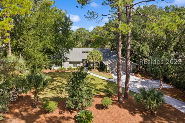 8 Off Shore, Hilton Head Island, SC 29928