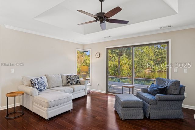 8 Off Shore, Hilton Head Island, SC 29928