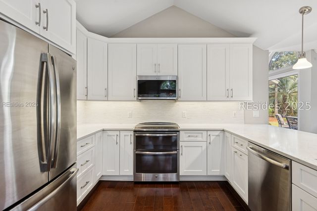 8 Off Shore, Hilton Head Island, SC 29928