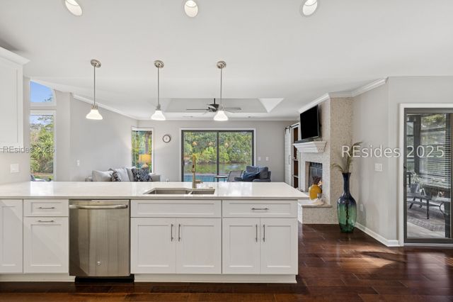 8 Off Shore, Hilton Head Island, SC 29928