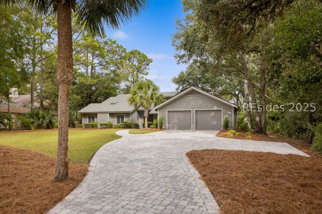 8 Off Shore, Hilton Head Island, SC 29928