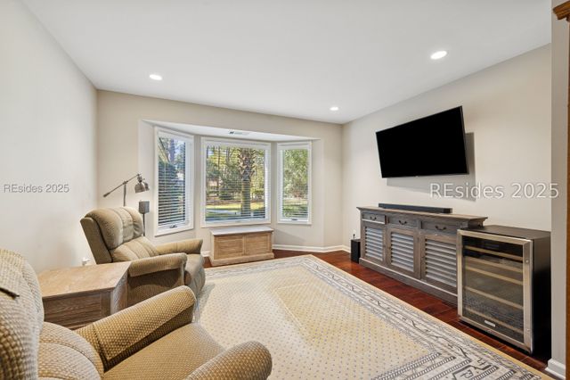 8 Off Shore, Hilton Head Island, SC 29928