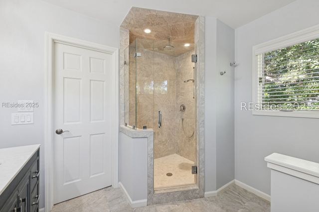 8 Off Shore, Hilton Head Island, SC 29928