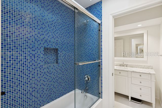 8 Off Shore, Hilton Head Island, SC 29928