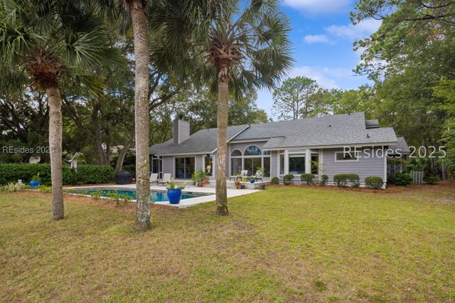 8 Off Shore, Hilton Head Island, SC 29928