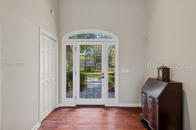 8 Off Shore, Hilton Head Island, SC 29928