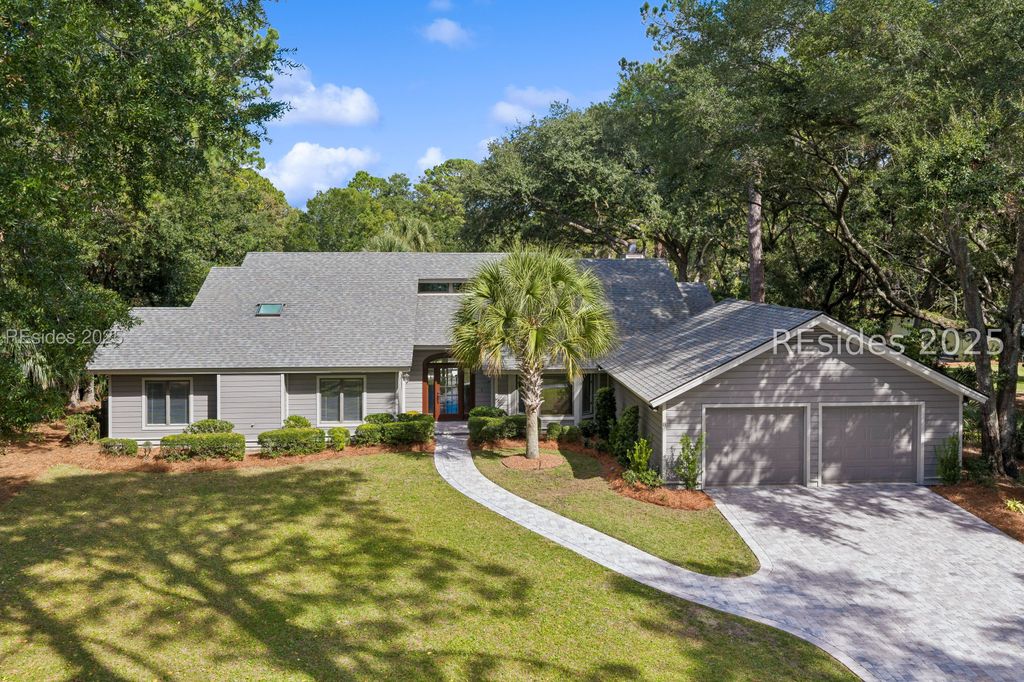 8 Off Shore, Hilton Head Island, SC 29928