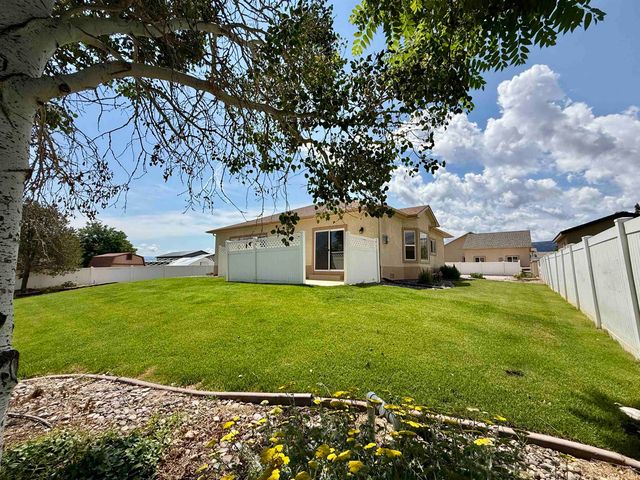 2102 Vivian Court, Grand Junction, CO 81507