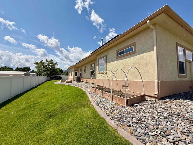 2102 Vivian Court, Grand Junction, CO 81507