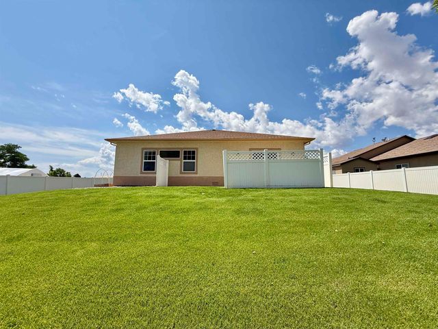 2102 Vivian Court, Grand Junction, CO 81507