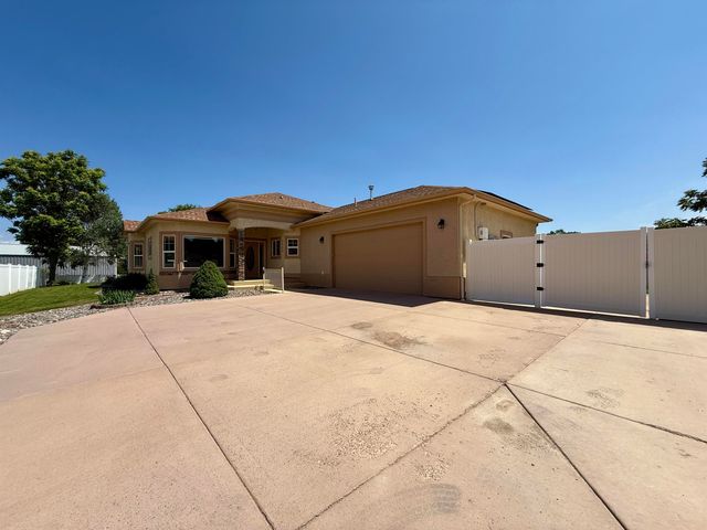 2102 Vivian Court, Grand Junction, CO 81507