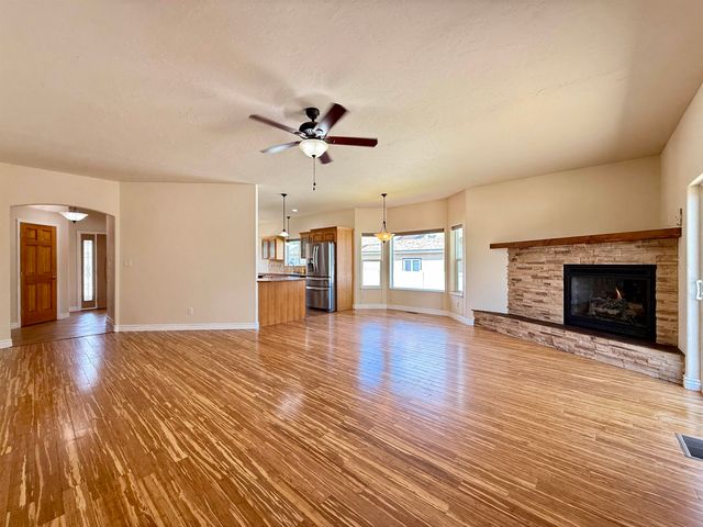 2102 Vivian Court, Grand Junction, CO 81507