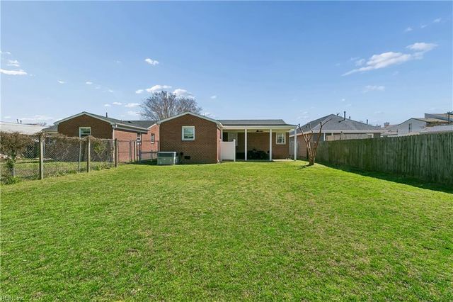 235 N First ST, Hampton, VA 23664