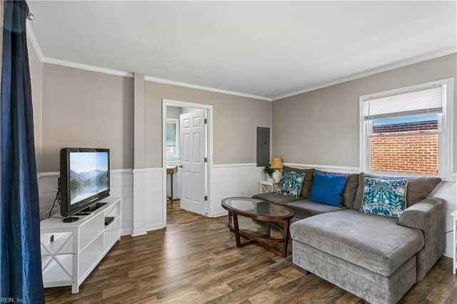 235 N First ST, Hampton, VA 23664