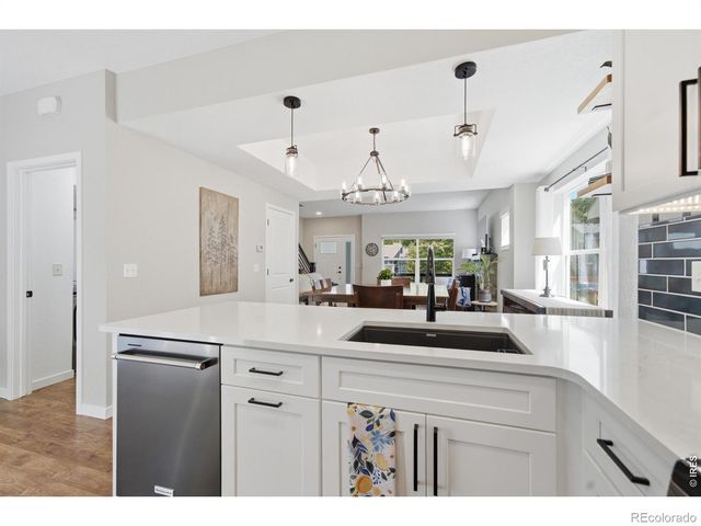 4039 Stoney Creek Drive, Fort Collins, CO 80525