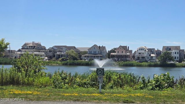 210 5th Avenue 29a, Belmar, NJ 07719