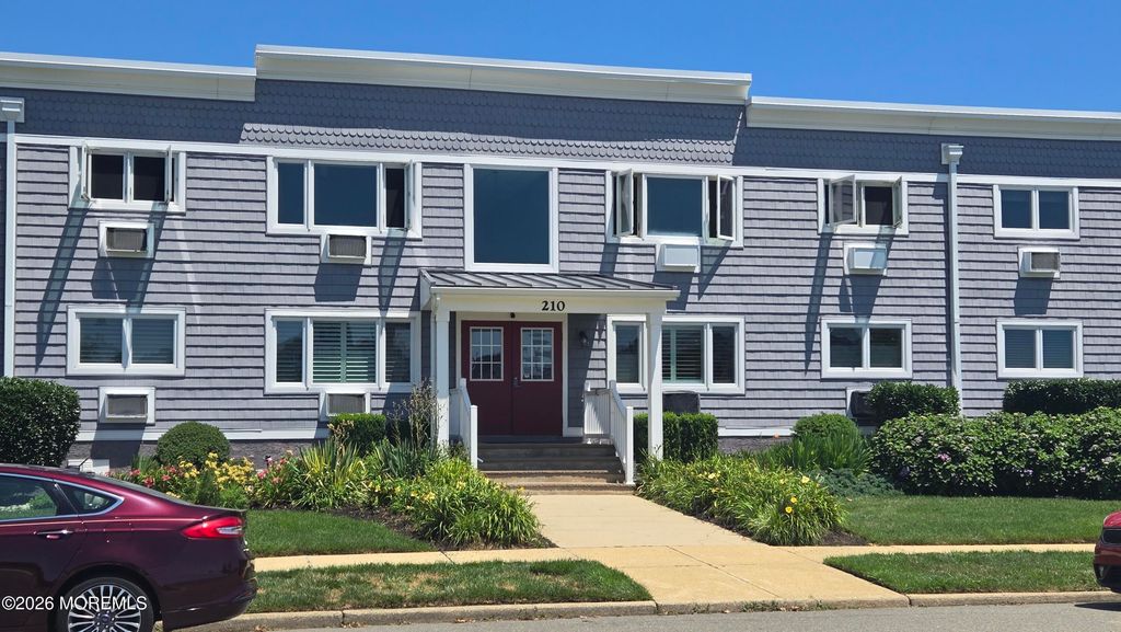 210 5th Avenue 29a, Belmar, NJ 07719