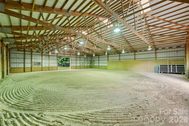 172 Tuckertown Road, New London, NC 28127