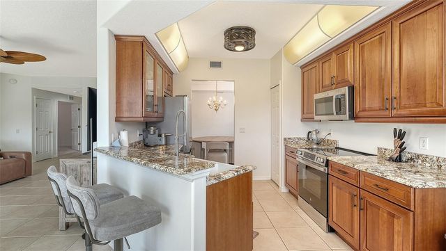 4469 CINNAMON DRIVE 2505, Sarasota, FL 34238
