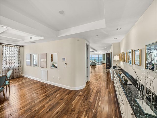 3910 GULF BOULEVARD 400, St Pete Beach, FL 33706