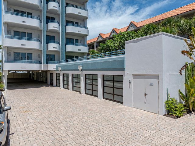 3910 GULF BOULEVARD 400, St Pete Beach, FL 33706