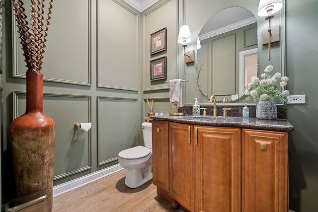 24963 N Abbey Glenn Drive, Hawthorn Woods, IL 60047