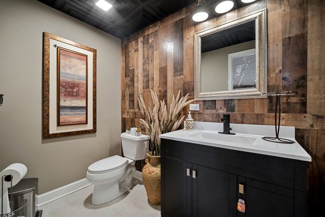 24963 N Abbey Glenn Drive, Hawthorn Woods, IL 60047