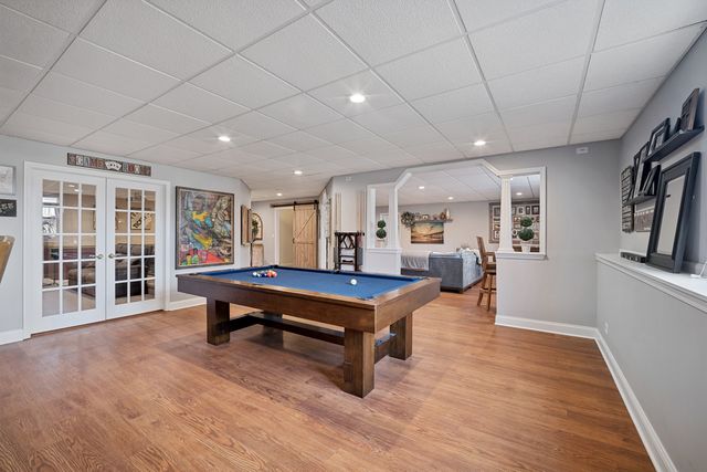 24963 N Abbey Glenn Drive, Hawthorn Woods, IL 60047