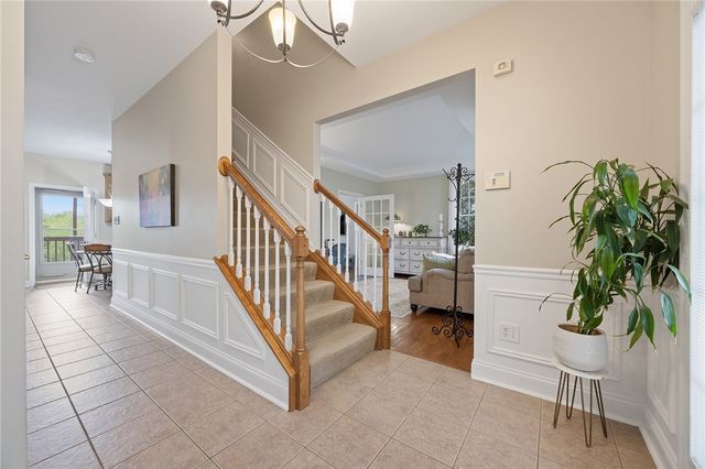 4041 Rustic Woods Dr, Jefferson Hills, PA 15025