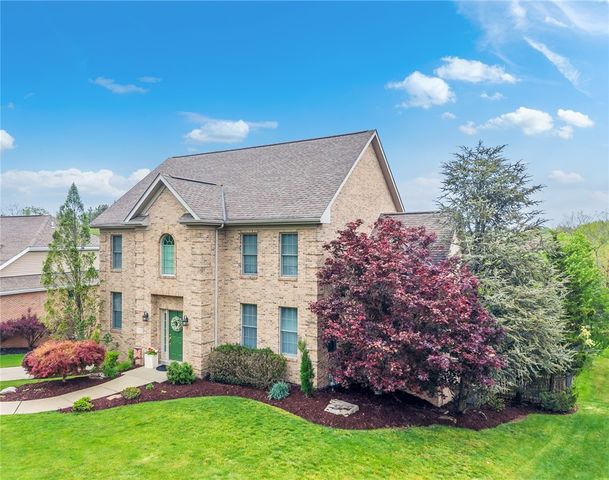 4041 Rustic Woods Dr, Jefferson Hills, PA 15025