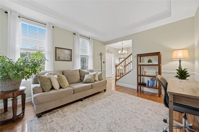 4041 Rustic Woods Dr, Jefferson Hills, PA 15025